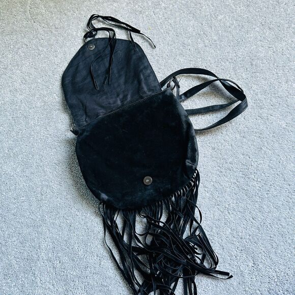 atmosphere studded Crossbody bag with fringe - Picture 2 of 13